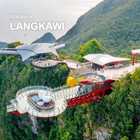 منظره هوایی تله کابین لنکاوی در مالزی